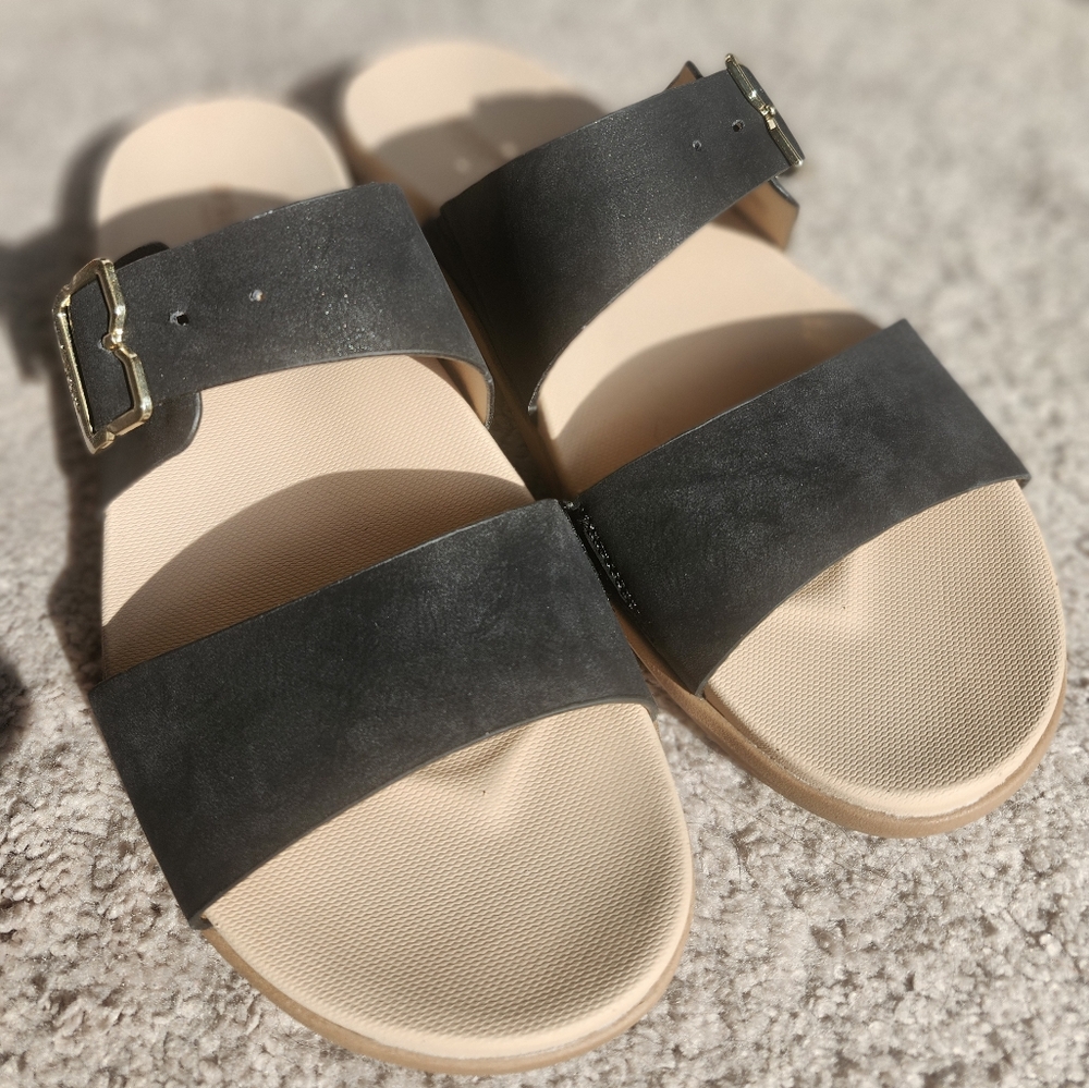 Dr. Scholl's Black and Tan Sandals NWOT Size 8 Women